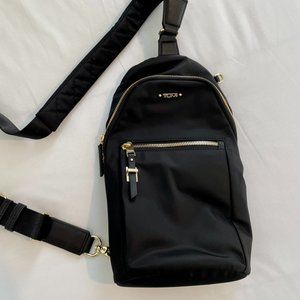 Tumi Voyageur Anna Sling